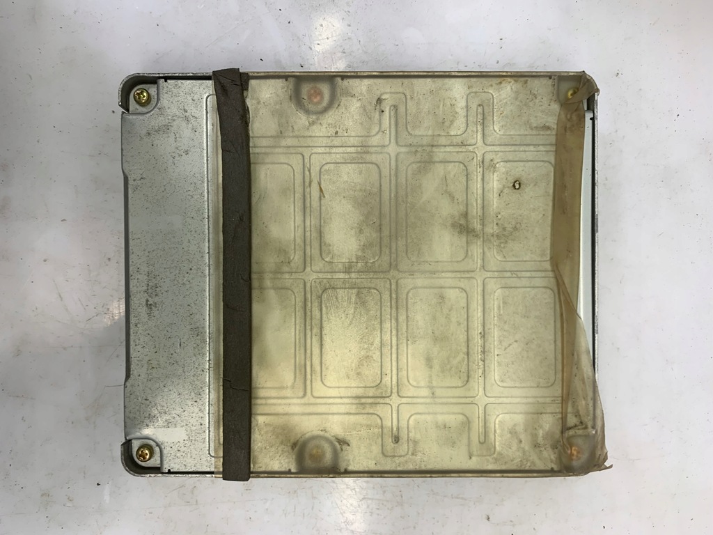 CONTROLLER DE MOTOR TOYOTA 89661-52081 211000-5991 Product image