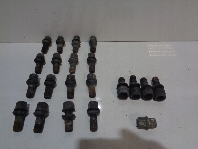 CHEIE SURUBURI HOTUL AUDI A8 D3 03-06 Product image