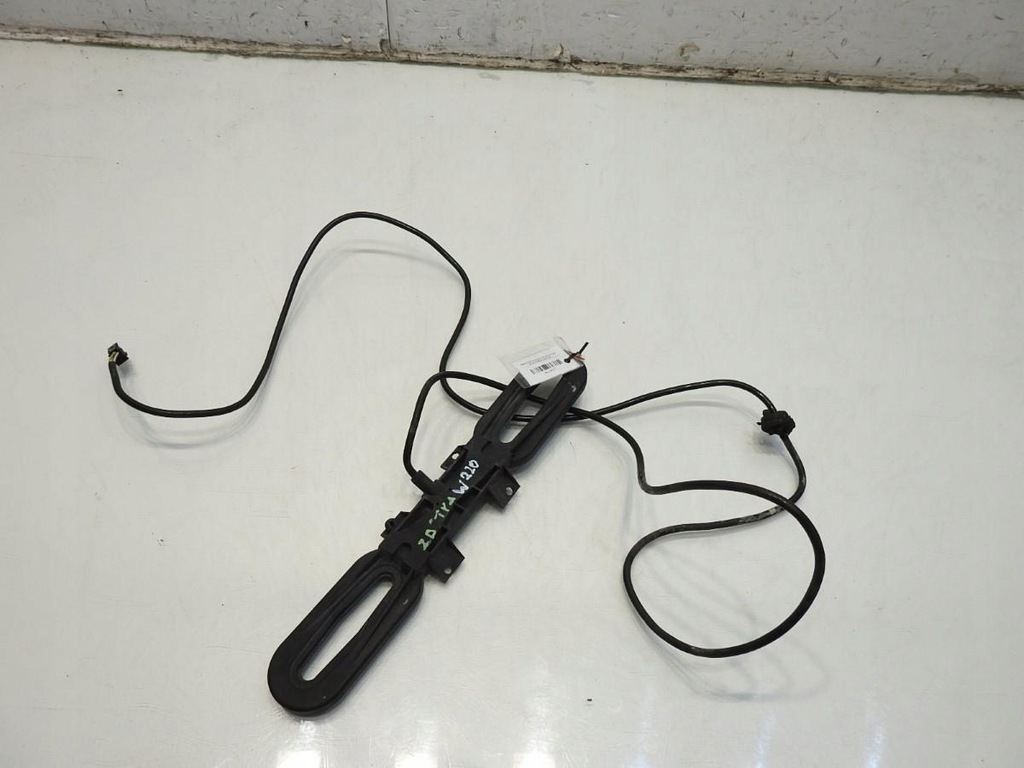 ANTENA FARA CHEIE MERCEDES W220 A2208200575 Product image