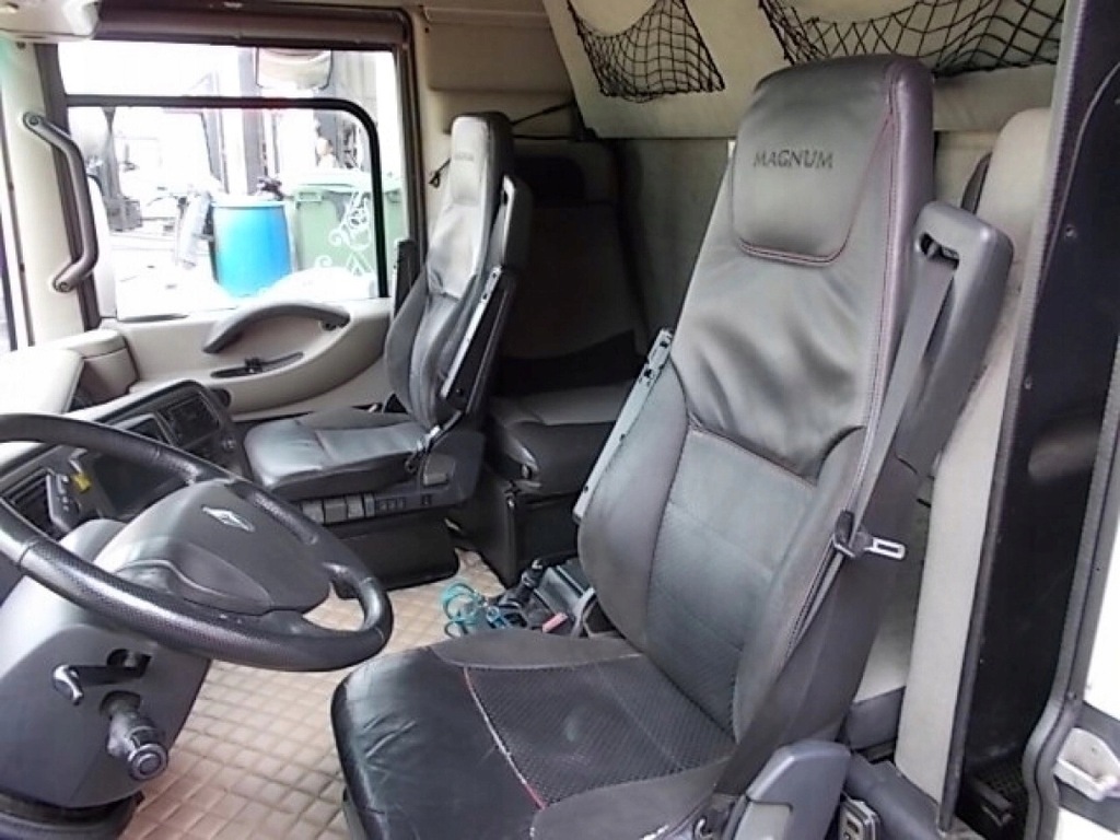 RENAULT MAGNUM 520 480 DXI VEGA SET CABINA SUFRIG Product image