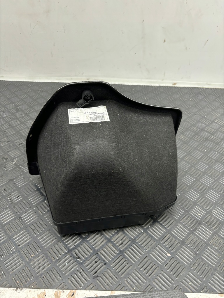 BMW F30 F80 CARCASA MANUSA PORTBAGAI 7239175 Product image