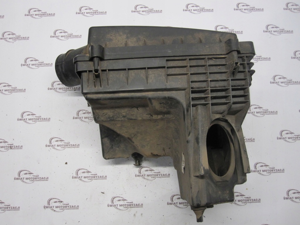 Land Rover Freelander II Carcasă de filtru de aer 6G92-9600 Product image