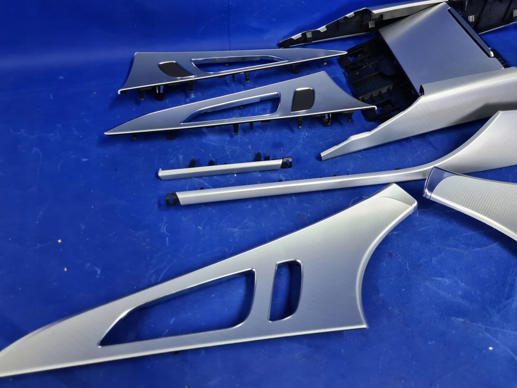 DECORURI SET DUNGI DECORATIVA AUDI A6 C7 4G FISHSCALE UR3 OE Product image