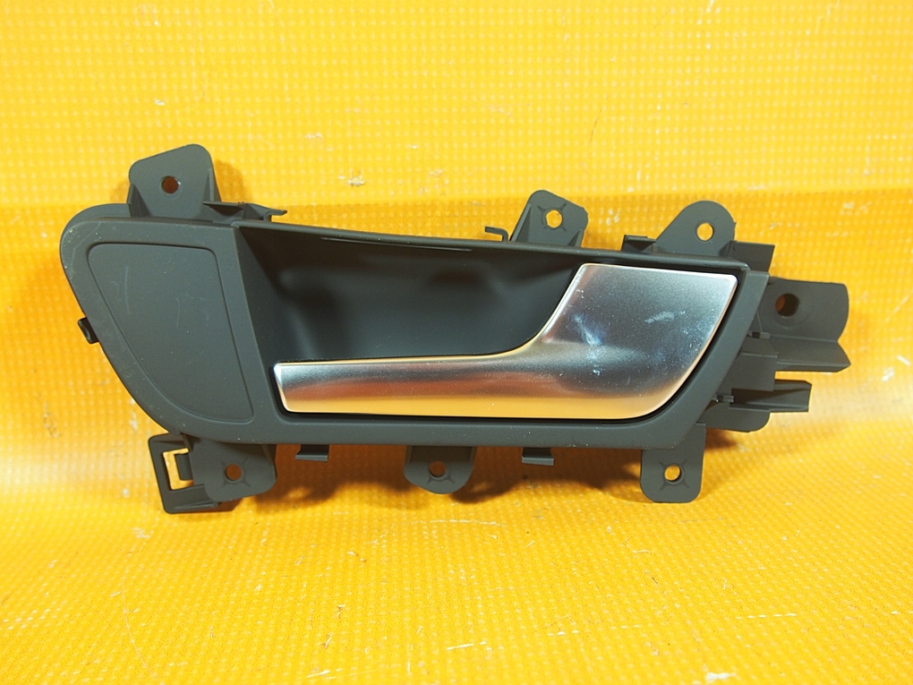 Audi A5 8T LIFT 14KM Mânere de usi Interioare SET GRIZII ILUMINATE Product image