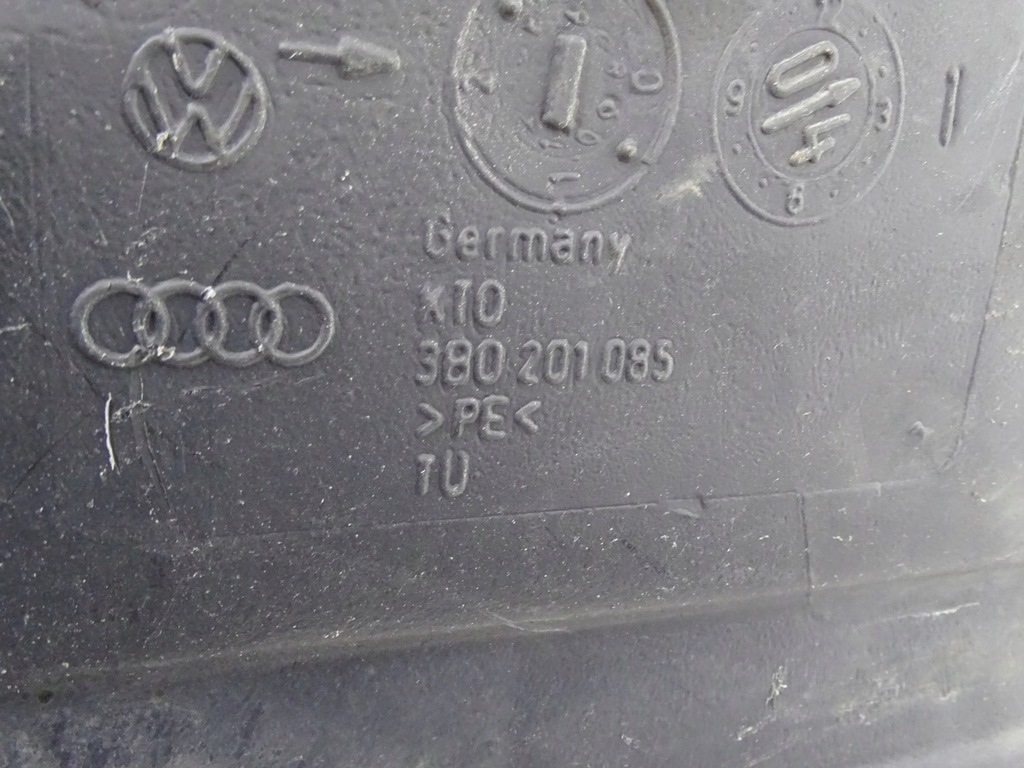 SKODA SUPERB I 01-08 1.9 TDI REZERVOR DIESEL 380201085 3B0201021EE Product image