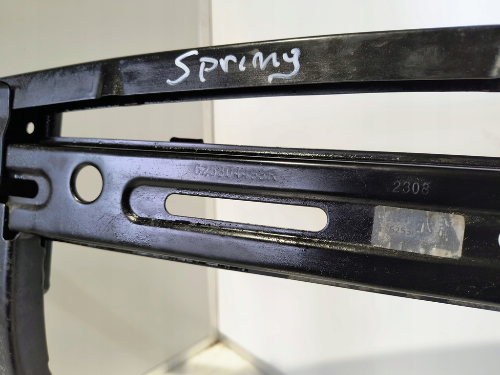 ARMATURA INFERIOR GRUNDA PENTRU RADIATORE DACIA SPRING 625304498R Product image