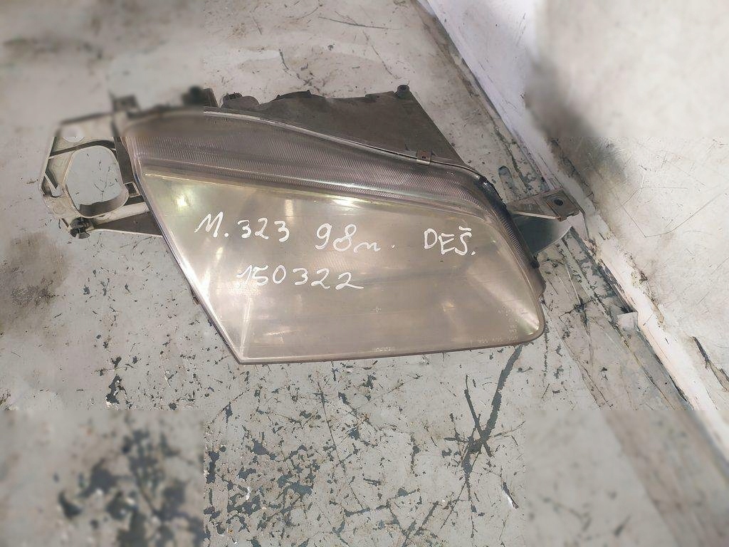 305235393 MAZDA Lampa dreapta fata Product image
