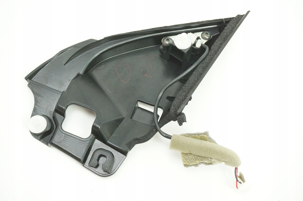 Oglinda triunghiului de acoperire stânga Nissan X-Trail T32 Product image