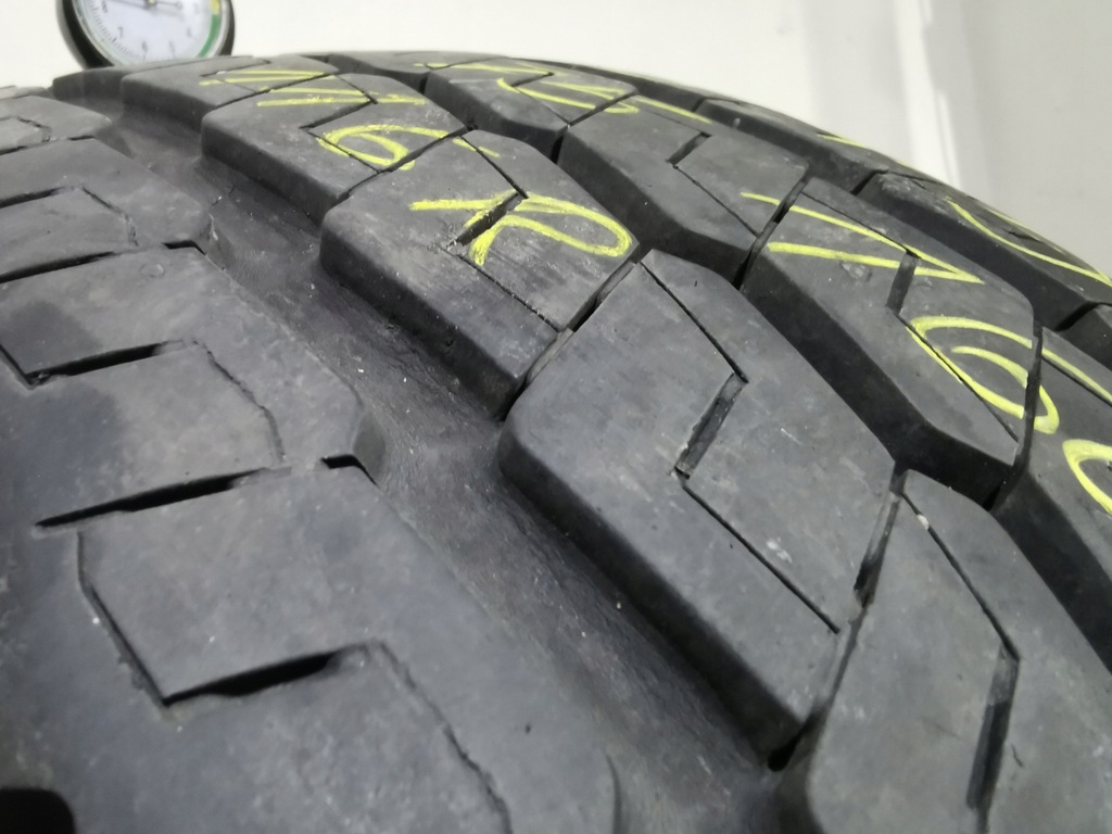 Continental VancoCamper 225/75R16 116R 8,5 mm N5959 Product image