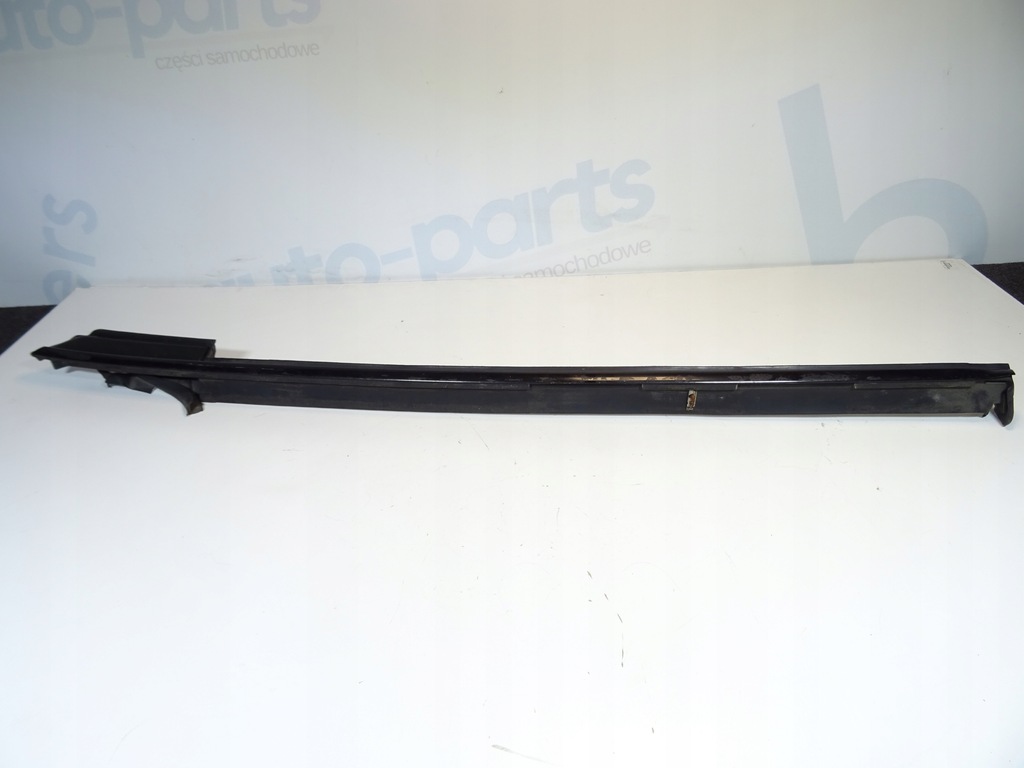 BMW E93 BANDA GEAM DREAPTA SPATE 7119098 Product image