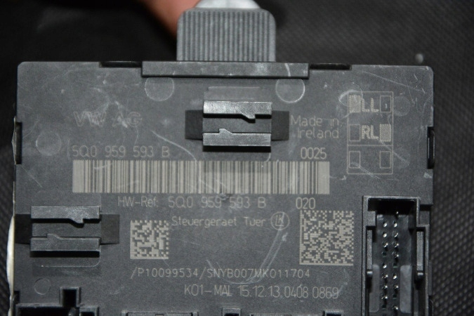 MODUL COMANDA USI VW PASSAT B8 5Q0959593B Product image