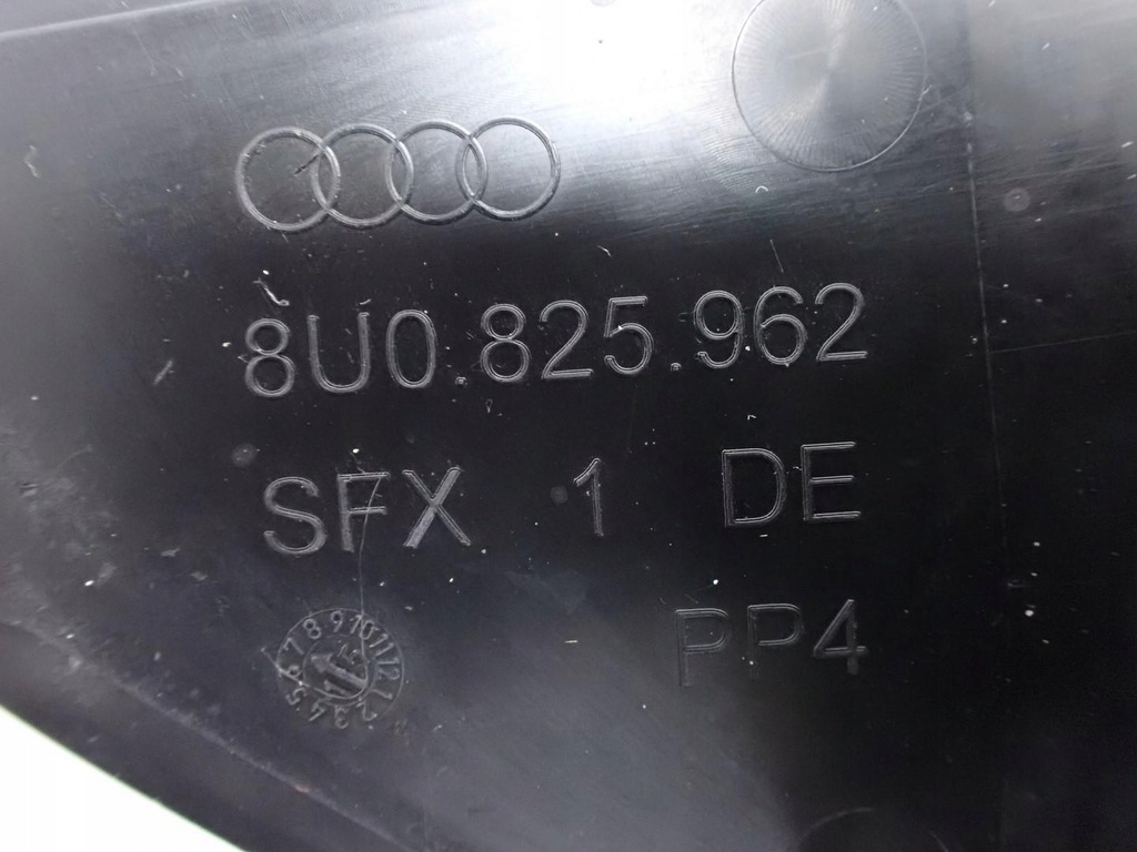 CAPAC PLACĂ, CAPAC ȘASIU, DREAPTA 8U0825962 AUDI Q3 8U 15R Product image