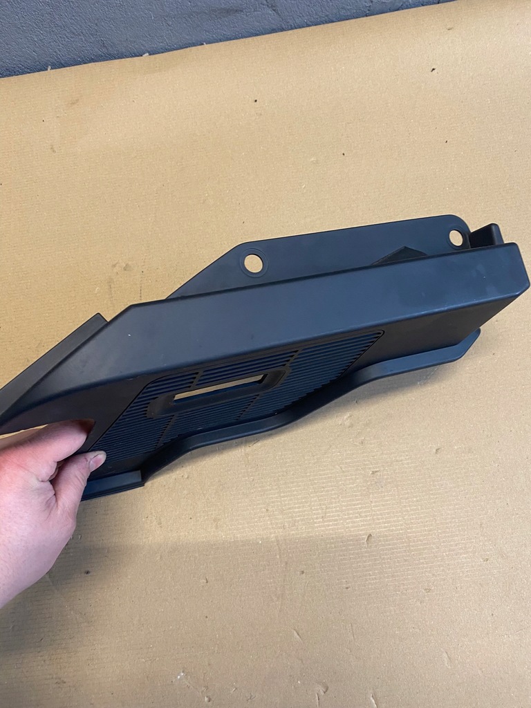 BMW F07 CAPAC LATERAL, CARCASA PORGAJ 9139175 Product image