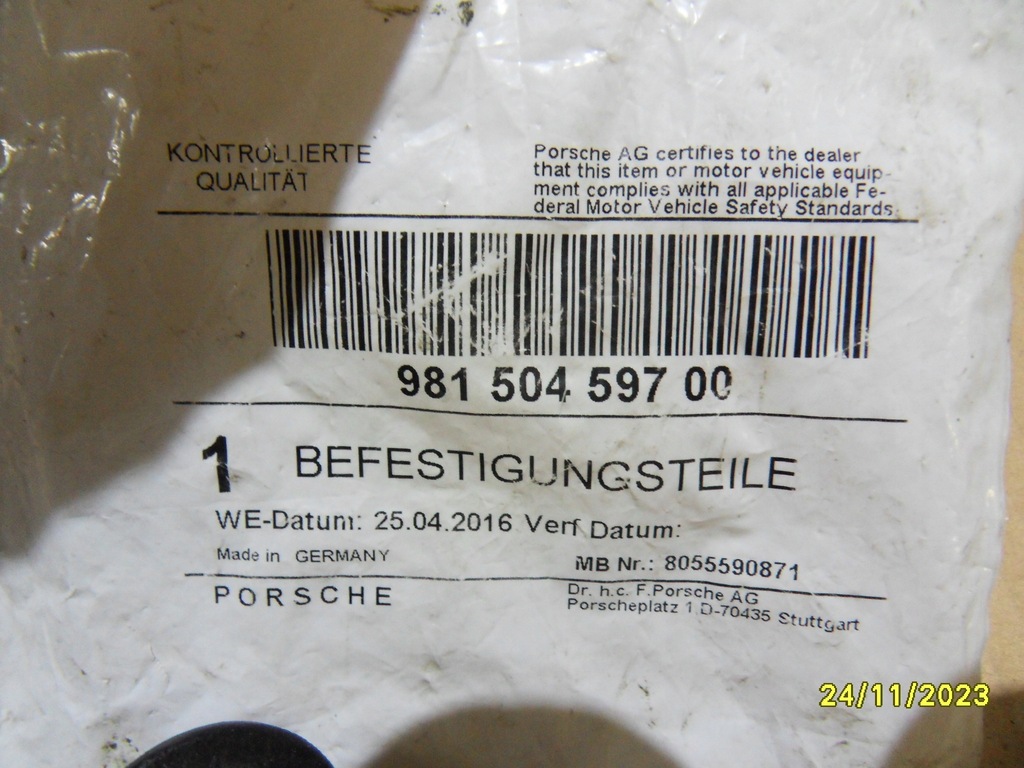 CLIP PRESIUNE PENTRU MONTARE CADRU PORSCHE 98150459700 Product image