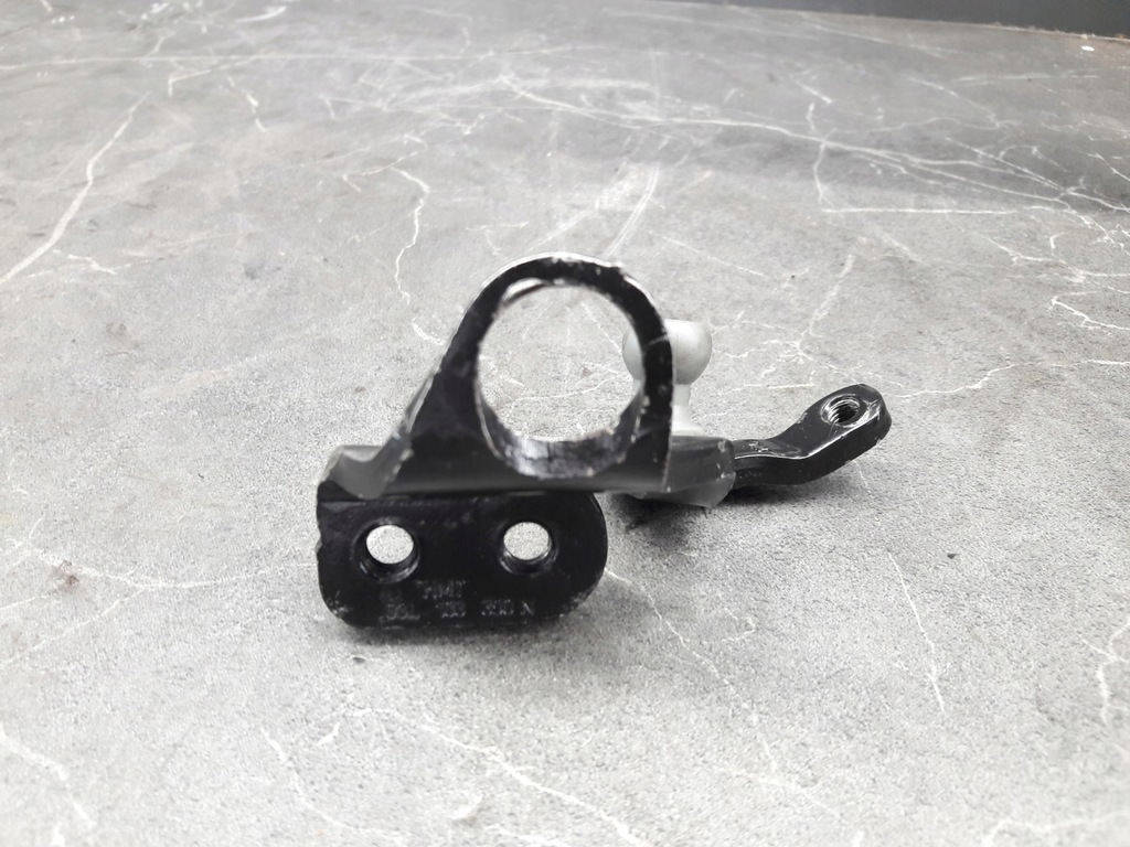 03L103390N Maner suport pentru ridicarea motorului Audi A4 B8 2.0TDI Product image