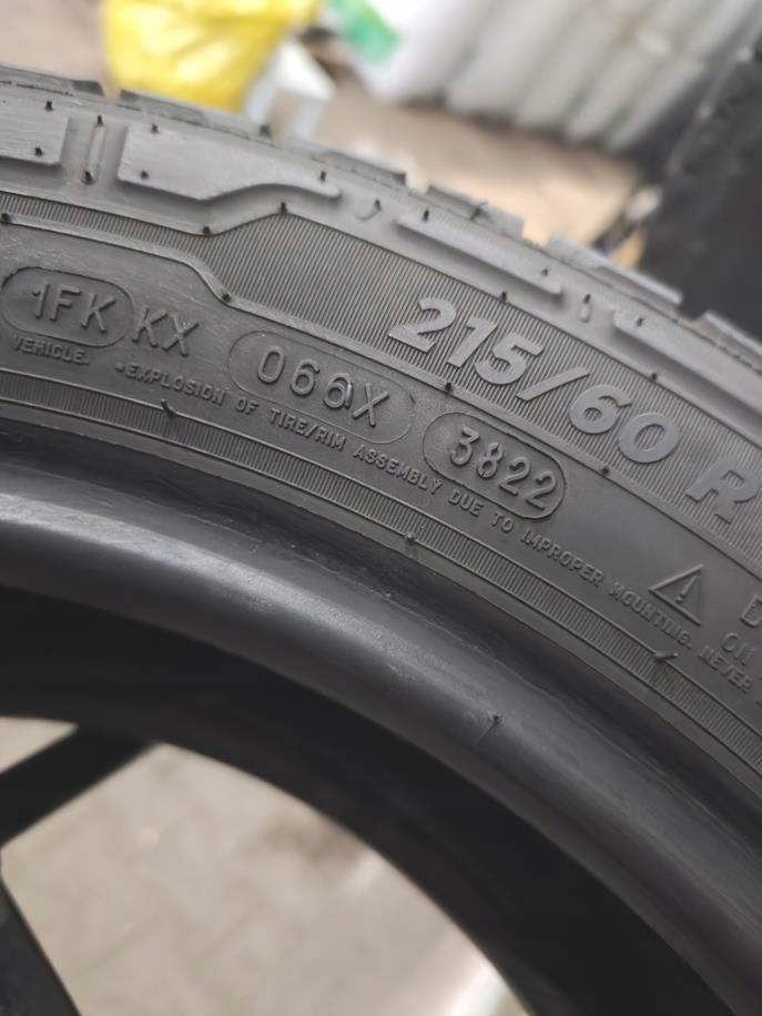 215/60r17c michelin 2022 toate anvelopele 7mm 7173 Product image