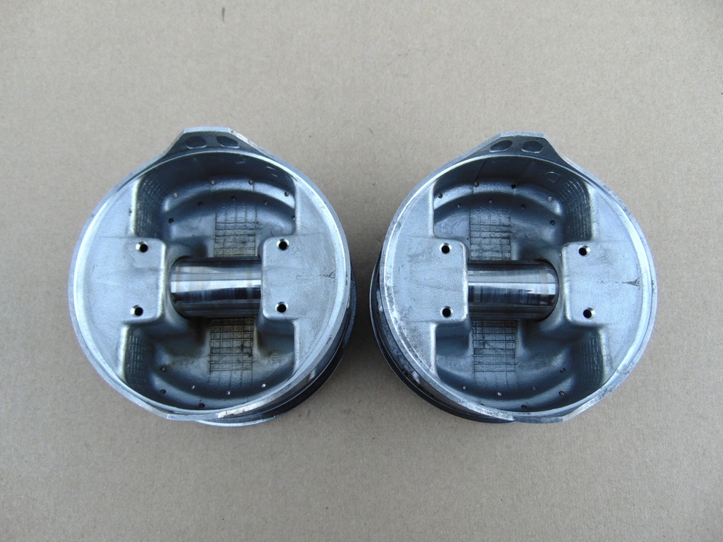SUZUKI VZ 1600 MARAUDER PISTONI SINGLE Product image