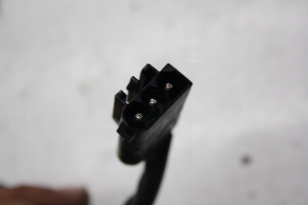 BLOCARE TAIE CAPAC BAGAJE BMW E61 7129931 Product image