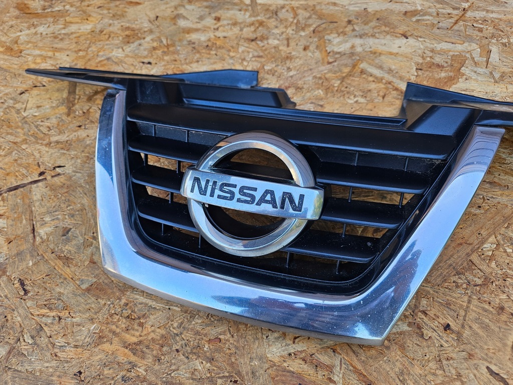 Nissan Juke și F15 10-14R Manechin Grill Grom Stamp Product image