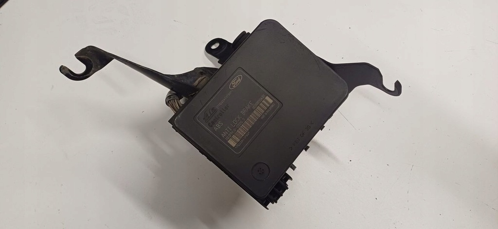FORD FIESTA MK6 02-05 POMPA FRANA ABS 2S61-2M110-CD Product image