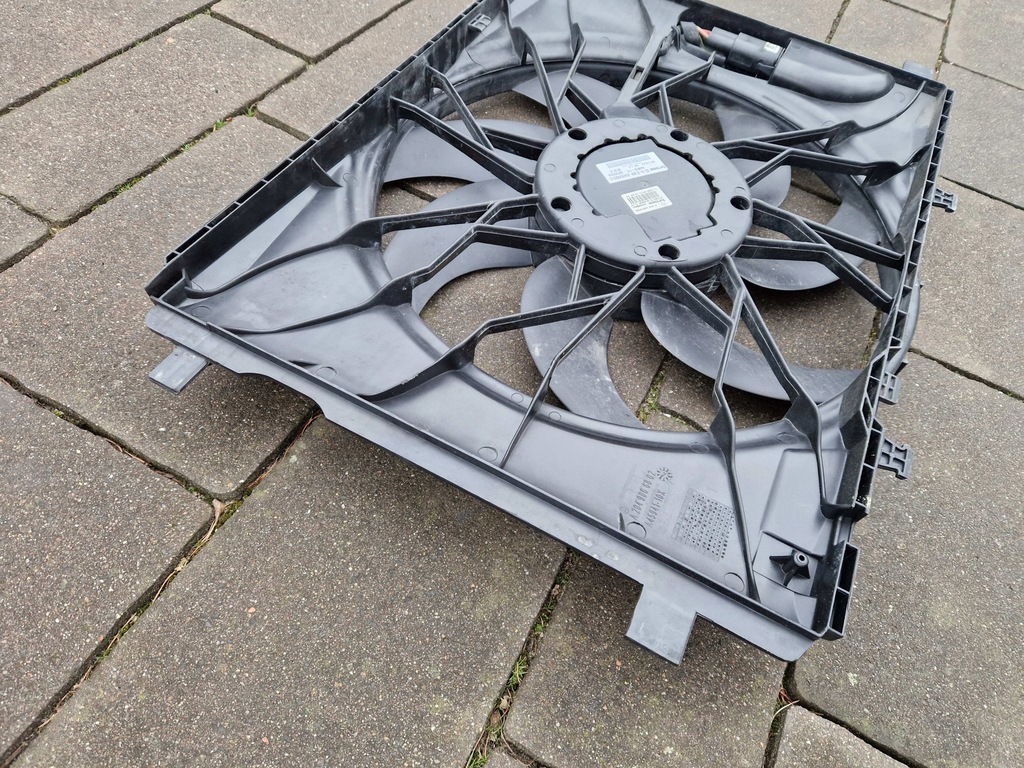 Clasa C W204 Alte locuințe cu 600W A204906802 A2045400788 2016 Product image