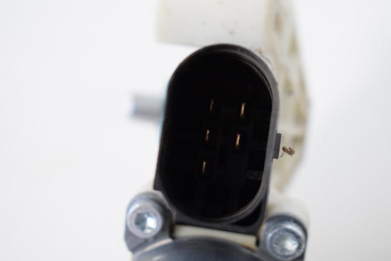 BMW X5 F15 xDrive30d 2014 LHD MOTOR GEAM UȘĂ STANGA SPATE Product image
