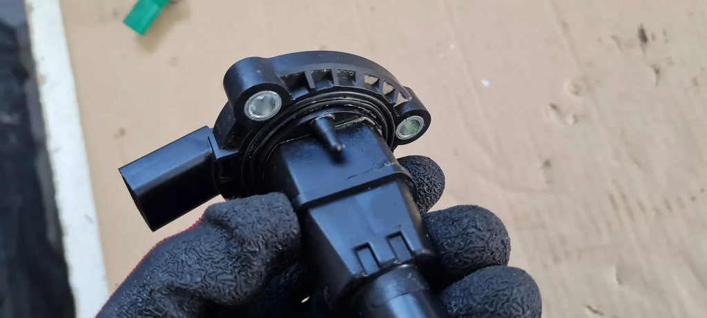 S6 C7 4G LIFT ULEI LEVEL SENSOR 4.0 TFSI 079907660A A4 B9 8W A5 A6 A7 Product image