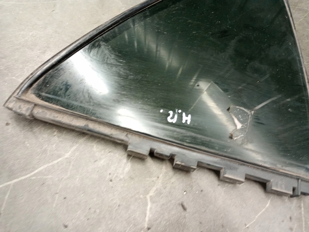 Sticlă dreaptă Toyota Avensis T250 05R Product image