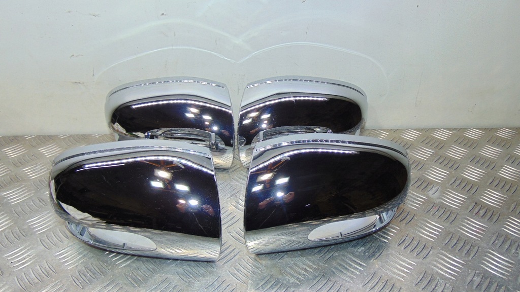 CARCASA OGLINZĂ DREAPTA STÂNGA MERCEDES CLASA C W203 203 CROM Product image