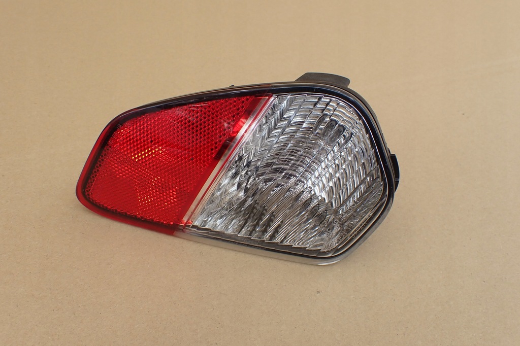 MITSUBISHI OUTLANDER LIFT 15- LAMPĂ SPATE DREAPTA ORIGINAL 1149-225R Product image