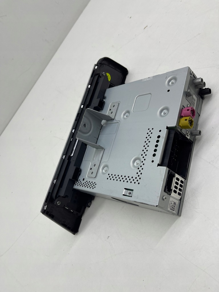 Modul cititor AUDI A6 A7 C7, unitate multimedia, NAVI MMI NAVIGATION, LEGAL Product image