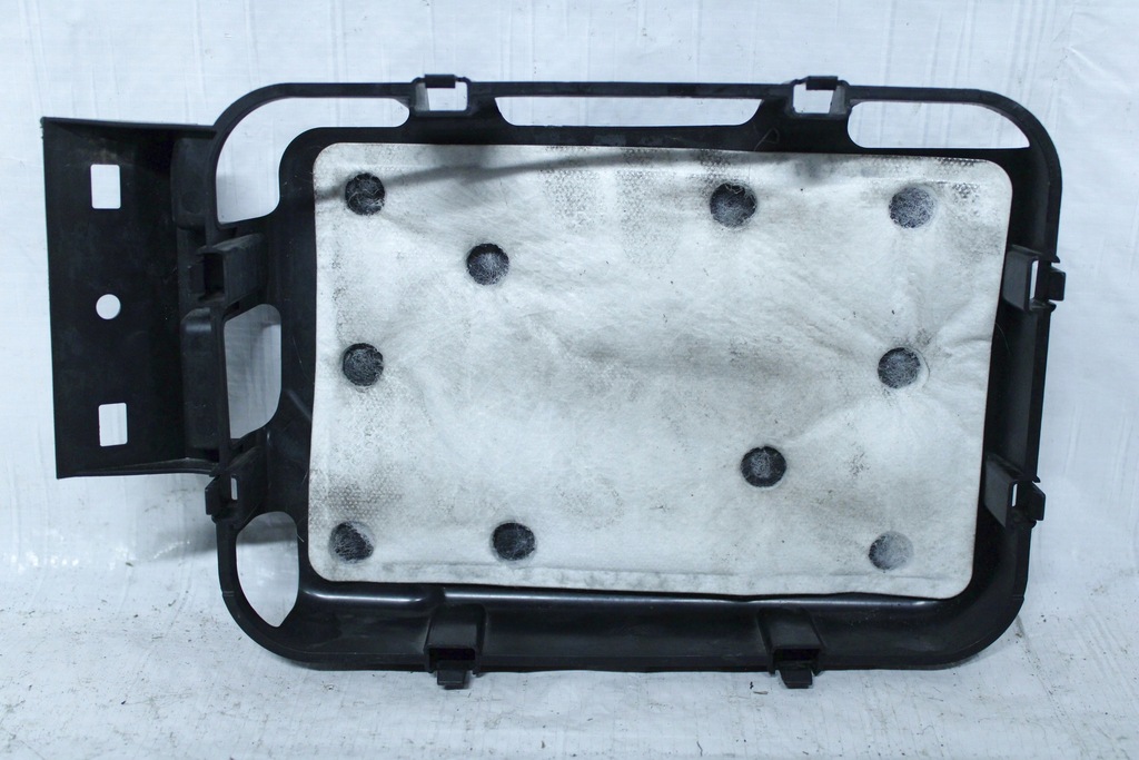 MERCEDES GLE W167 C167 GRILĂ DE VENTILAȚIE APARĂ SPATE STANGA A1678308704 Product image