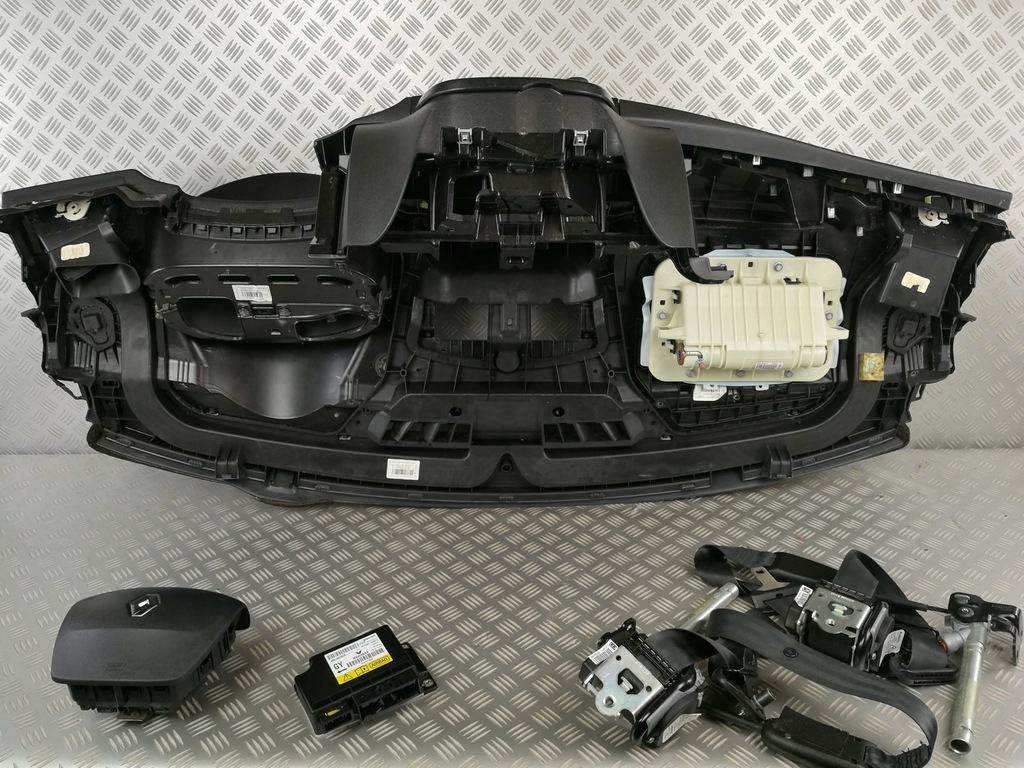 planşa de bord airbag-uri cockpit centuri de siguranţă RENAULT MEGANE III 3 08- EURO Product image