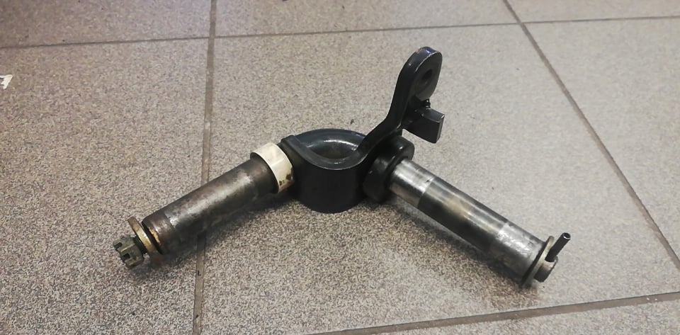 COMUTATOR DREAPTA ISEKI SG15 SG 15 Product image