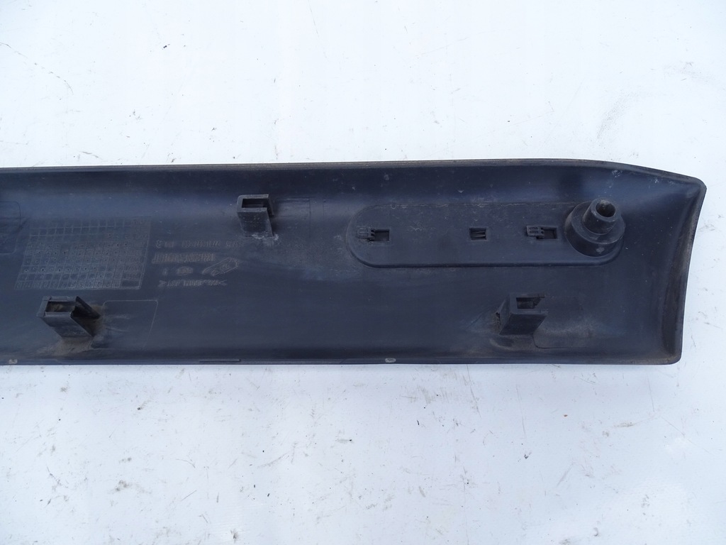BANDA LATERALĂ UȘĂ STÂNGA RENAULT MASTER II 7701692500 Product image