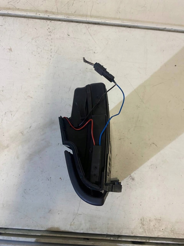 Apiver Front Audi A4 B5 8D0857951G Product image
