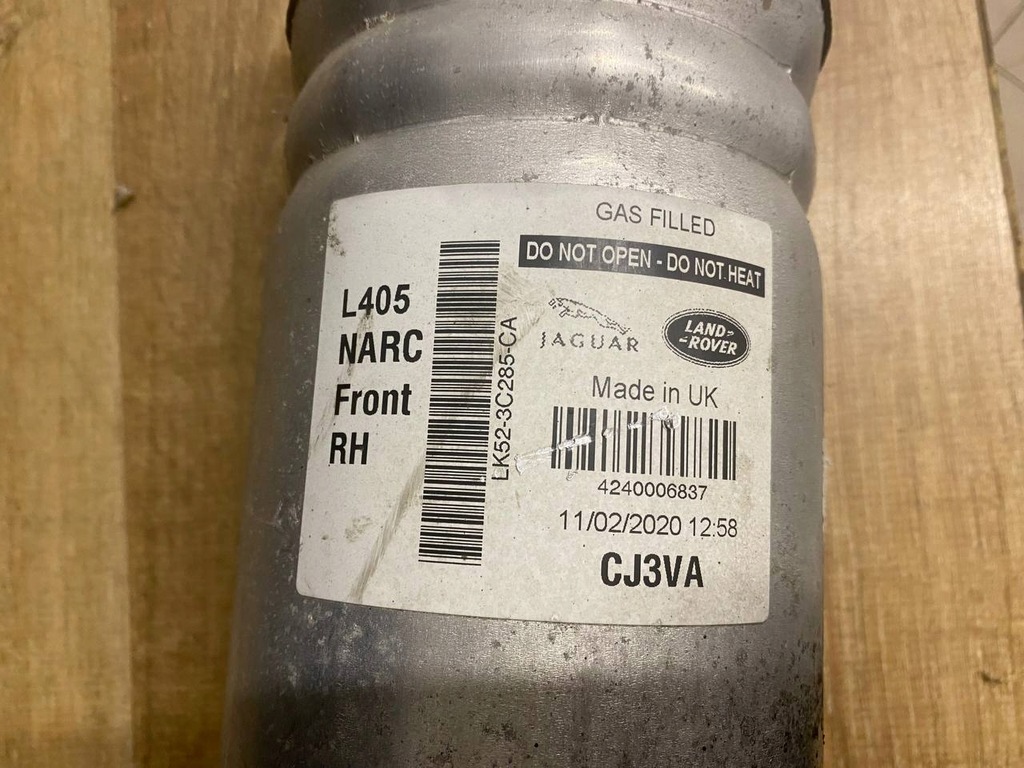 AMORTIZOR FATA DREAPTA RANGE ROVER L405 RH LR138996 LK523C285CA Product image