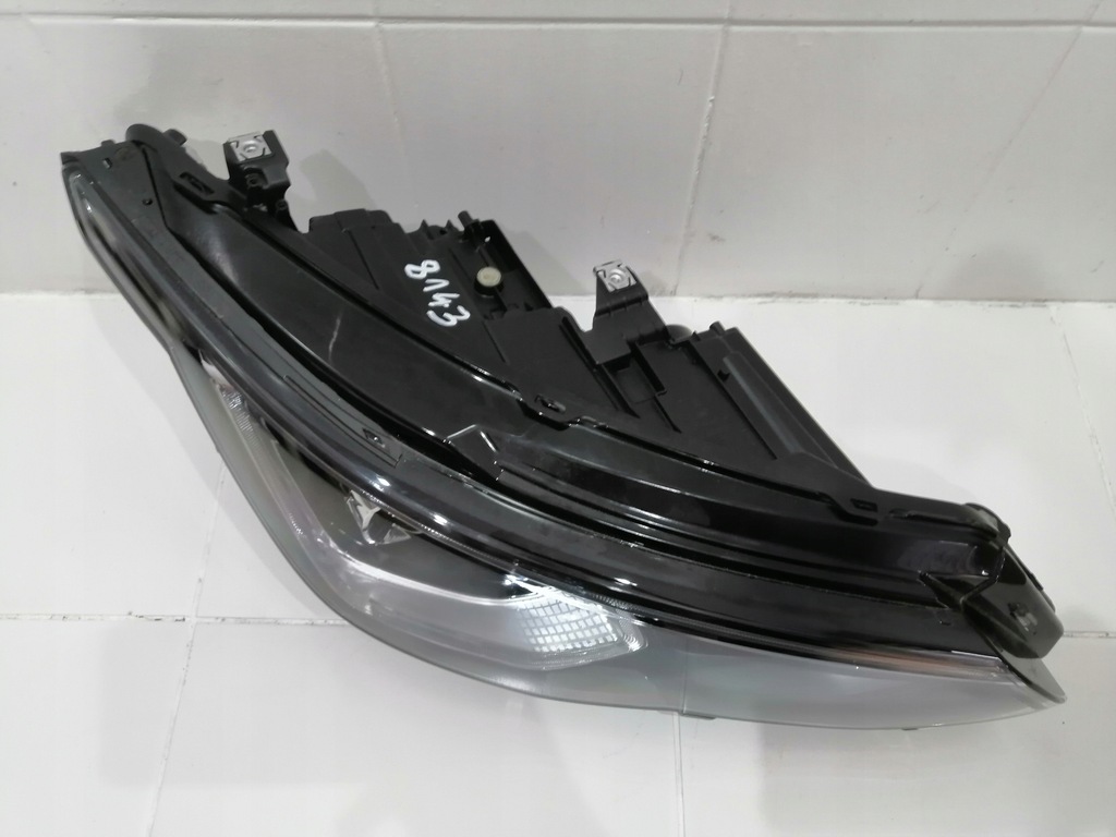 LAMP FATA DREAPTA VW GOLF VIII 8 5H1 Product image