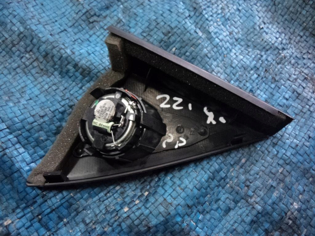 CAPAC OGLINZĂ TRIUNGUL ​​DISFORZ UȘĂ FAȚĂ DREAPTA MERCEDES S-CLASS W221 Product image