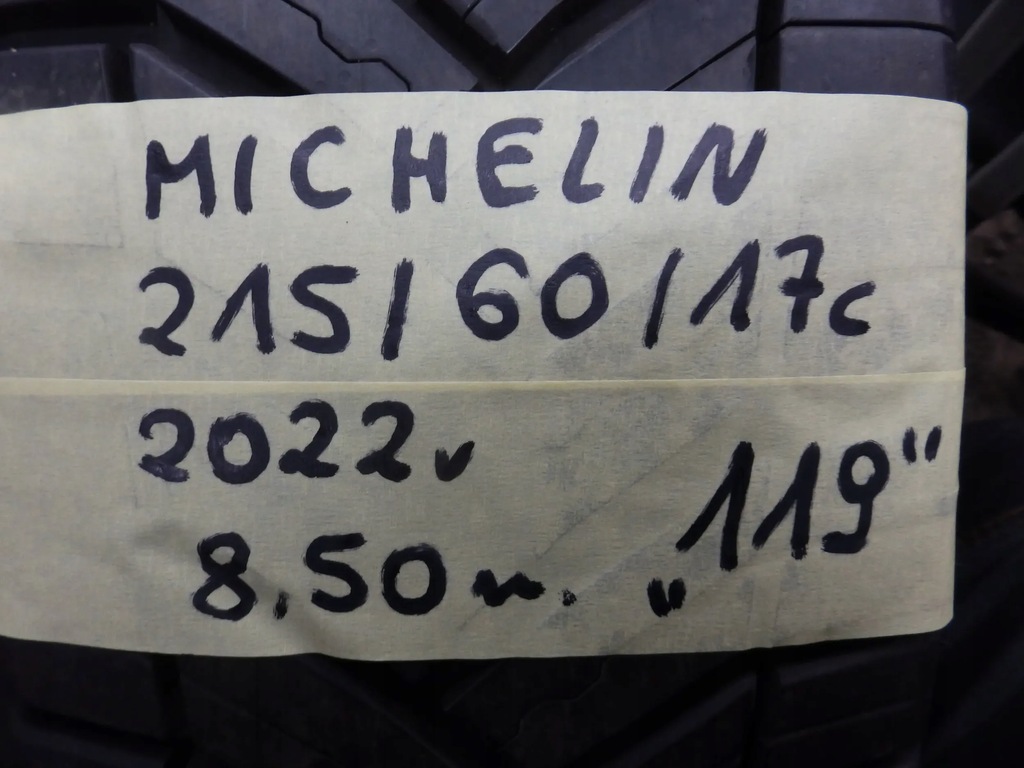 Michelin Agilis CrossClimate anvelopă pentru toate anotimpurile 215/60/17C 109/107T Product image