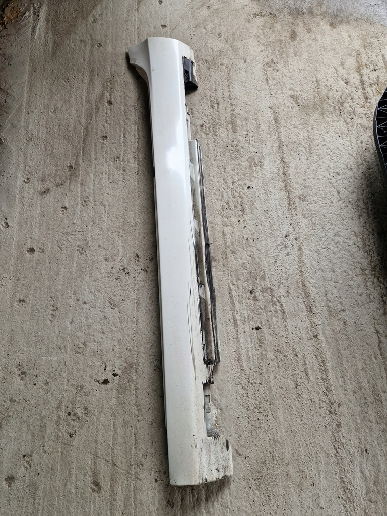 PANOU CADRU VOLVO V40 II STÂNGA DREAPTA 31265846 31265847 Product image