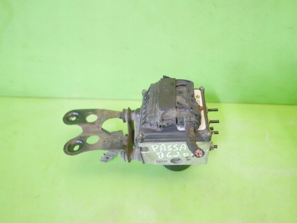 Pompa ABS 3C0614095Q TRW VW PASSAT B6 2.0 TDI 16V 05-09 Product image