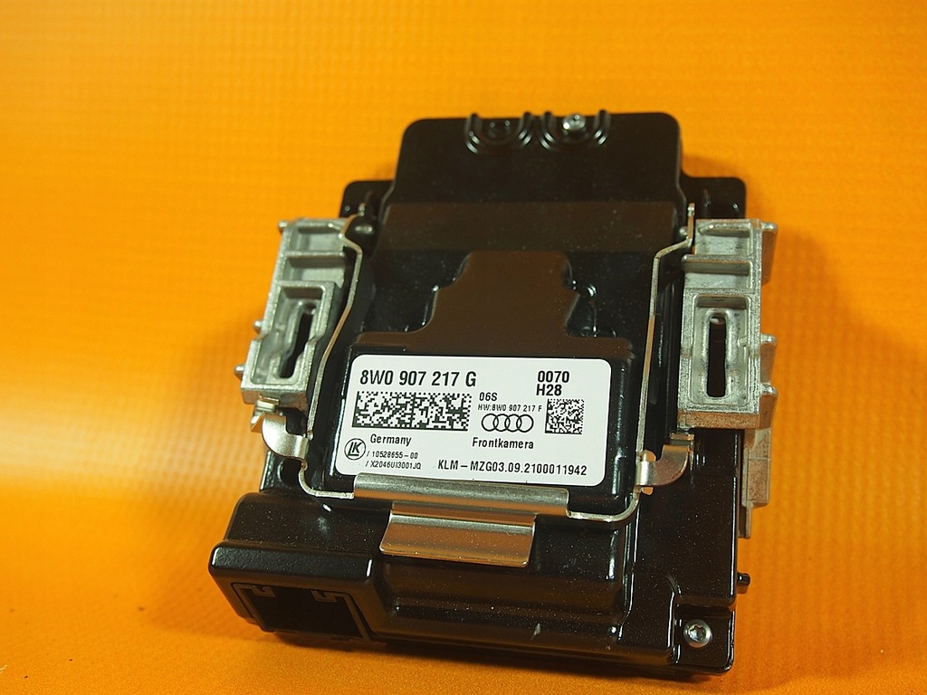 Audi A4 8W B9 LIFT Asistent camera parbriz 8w0907217g Product image