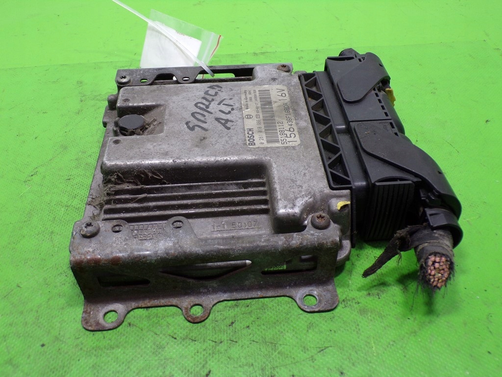 FIAT STILO 1.9 JTD COMPUTER CONTROLLER MOTOR 0281010986 Product image