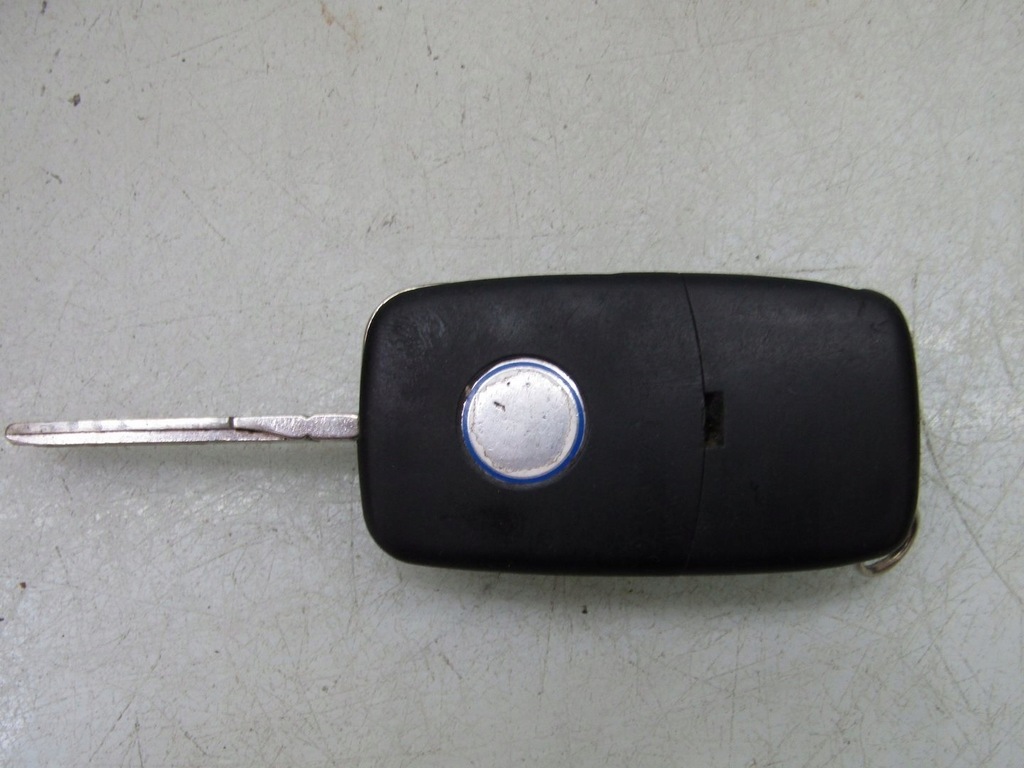 PASSAT B5 1.9 TDI 00R COMUTATOR CU CHEIE 4B0905851A Product image
