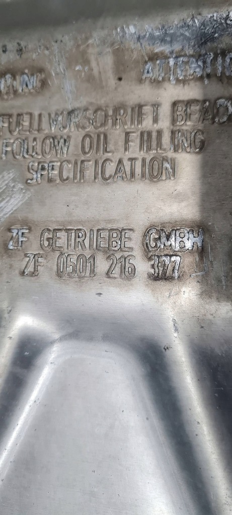 A6 C7 4G Bol de ulei acoperit 3,0 TFSI 8HP-55 ZF0501216377 A7 4G Product image