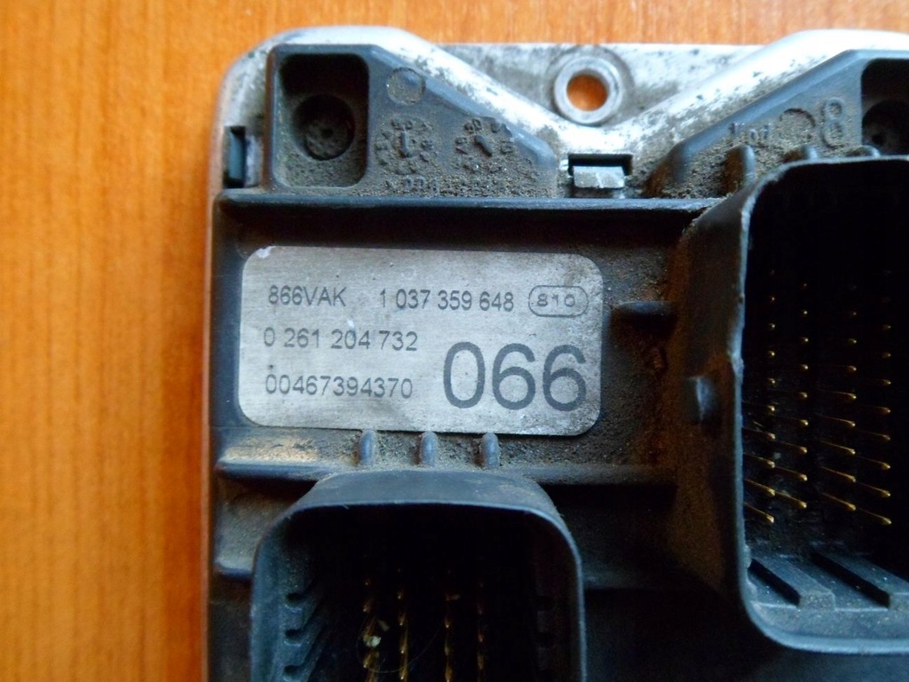 Alfa Romeo 156 1.8 16v computer 0261204732 RESET CURAȚI LOGGED OFF REF Product image
