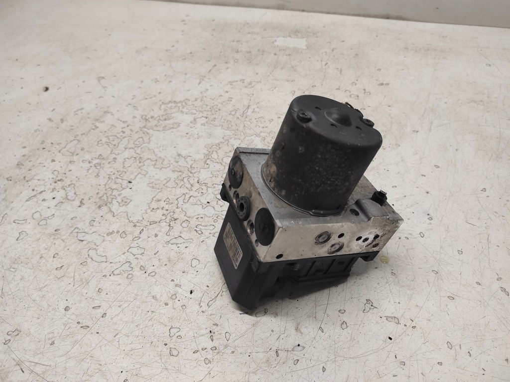 VW Passat B5 Pump ABS 4B0614517G 0265225124 ESP 012 4C 0265950055 Product image