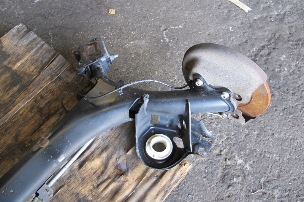 PEUGEOT 3008 I 1 0U AXIE SUSPENSION GRANDĂ SPATE Product image