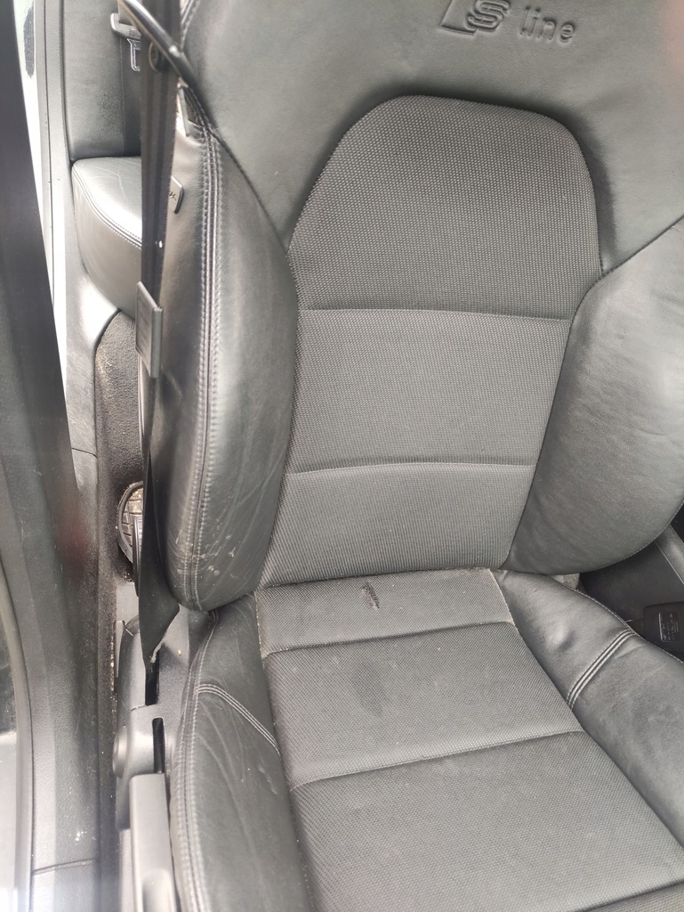 Audi A4 B7 S line sedan, scaune piele + panouri laterale, cap Product image